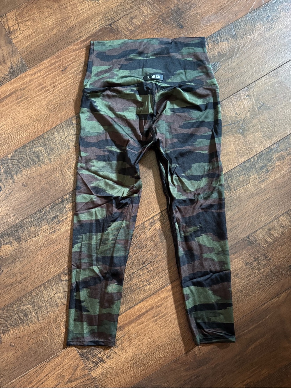 K-DEER Camouflage High-Waist Active Leggings in Green and Brown